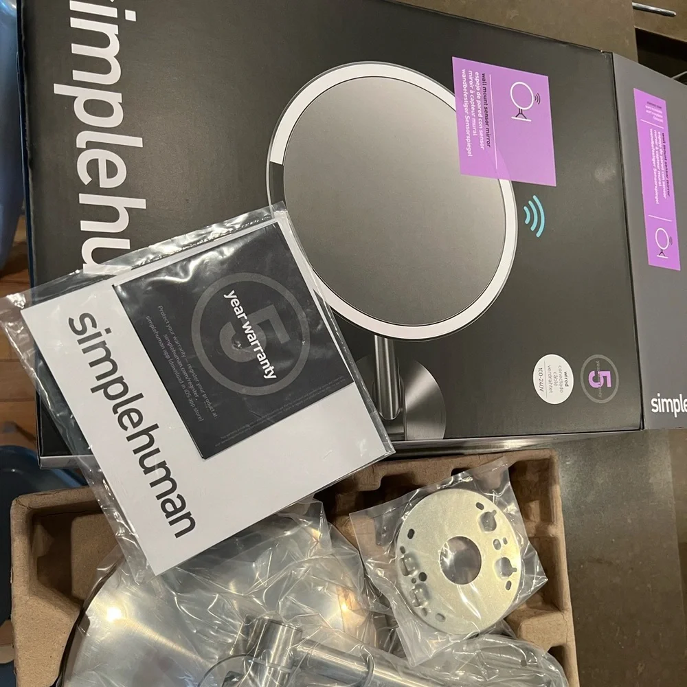 SIMPLE HUMAN WIRED 100240v tru-lux light system pre owned like new